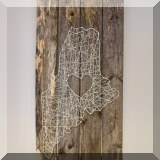 A09. Maine string art on driftwood. 